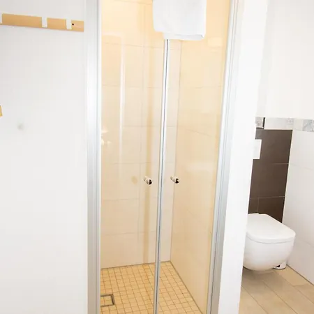 Marina 24-a * Куксхафен