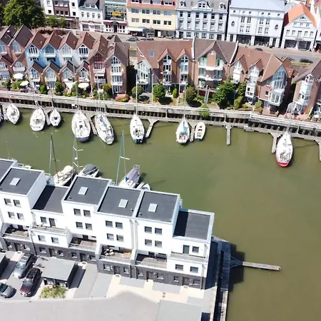 Marina 24-a Дом отдыха *