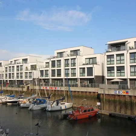 Marina 24-a Дом отдыха *